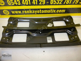 Oto Çıkma Parça / Renault / Clio / Alt Takım / Travers / Çıkma Parça 