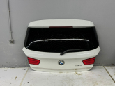 BMW 1 SERİSİ ARKA BAGAJ HATASIZ BEYAZ