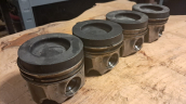 Oto Çıkma Parça / Volkswagen / Passat / Motor / Piston / Çıkma Parça 