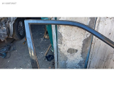 Oto Çıkma Parça / Mazda / 323 / Kaporta & Karoser / Sağ Ön Kapı / Çıkma Parça 