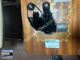 OTO CEMDEN ÇIKMA VOLKSWAGEN GOLF 5 ARKA CAM SİLECEK MOTORU