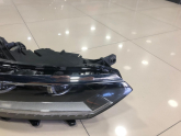 Oto Çıkma Parça / Volkswagen / Passat / Far & Stop / Sağ Ön Far / Çıkma Parça 