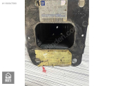 Oto Çıkma Parça / Opel / Zafira / Tampon / Ön Koruma Demiri / Çıkma Parça 