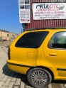 fiat palio weekend sağ arka kelebek camı
