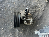 Oto Çıkma Parça / Gaz / Gazelle / Direksiyon / Direksiyon Pompası / Çıkma Parça 