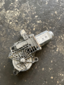 Oto Çıkma Parça / Volkswagen / Amarok / Oto Cam / Cam Motoru / Çıkma Parça 