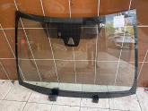 Oto Çıkma Parça / Toyota / Corolla / Oto Cam / Ön Cam / Çıkma Parça 