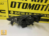 Oto Çıkma Parça / Renault / Megane / Far & Stop / Sağ Ön Far / Çıkma Parça 