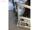 Oto Çıkma Parça / Renault / Clio / Kaporta & Karoser / Sol Ön Kapı / Çıkma Parça 