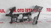 Mercedes C 204 BRAKET ÖN TAMPON SOL A2048854165
