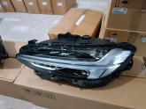 Oto Çıkma Parça / Volvo / S90 / Far & Stop / Sağ Ön Far / Çıkma Parça 