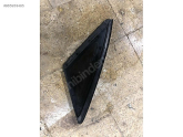 AUDİ A8 SOL ARKA KELEBEK CAM