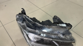 Oto Çıkma Parça / Volkswagen / Amarok / Far & Stop / Sağ Ön Far / Çıkma Parça 