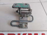 Oto Çıkma Parça / Volkswagen / Bora / Kaporta & Karoser / Kapı Menteşesi / Çıkma Parça 