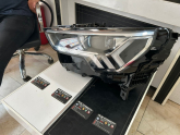Oto Çıkma Parça / Audi / Q3 / Far & Stop / Sol Ön Far / Çıkma Parça 