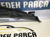 Oto Çıkma Parça / Mercedes / C Serisi / Oto Cam / Ön Cam Izgarası / Çıkma Parça 