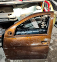 Oto Çıkma Parça / Dacia / Duster / Kaporta & Karoser / Sol Ön Kapı / Çıkma Parça 