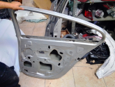 Oto Çıkma Parça / Renault / Fluence / Kaporta & Karoser / Sağ Arka Kapı / Çıkma Parça 