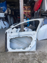 Oto Çıkma Parça / Volvo / V40 / Kaporta & Karoser / Sağ Ön Kapı / Çıkma Parça 