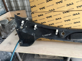 Oto Çıkma Parça / Renault / R 25 / Oto Cam / Ön Cam Izgarası / Çıkma Parça 