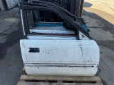 Oto Çıkma Parça / Mazda / 323 / Kaporta & Karoser / Sağ Ön Kapı / Çıkma Parça 