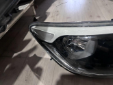Oto Çıkma Parça / Kia / Soul / Far & Stop / Sağ Ön Far / Çıkma Parça 