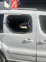 Oto Çıkma Parça / Peugeot / Partner / Kaporta & Karoser / Sağ Arka Kapı / Çıkma Parça 