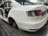 Oto Çıkma Parça / Volkswagen / Jetta / Tampon / Arka Tampon / Çıkma Parça 
