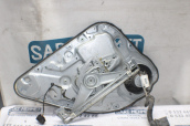 Oto Çıkma Parça / Ford / Focus / Oto Cam / Cam Krikosu / Çıkma Parça 