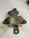 Oto Çıkma Parça / Opel / Astra / Motor / Takozu & Kulağı / Çıkma Parça 