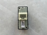 Oto Çıkma Parça / Chrysler / 300 / Oto Cam / Cam Düğmesi / Çıkma Parça 
