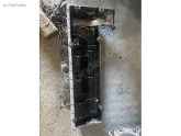 Oto Çıkma Parça / Mercedes / Sprinter / Motor / Külbütör Kapağı / Çıkma Parça 