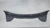 Oto Çıkma Parça / Seat / Ateca / Oto Cam / Ön Cam Izgarası / Çıkma Parça 