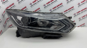 Oto Çıkma Parça / Nissan / Qashqai / Far & Stop / Sağ Ön Far / Çıkma Parça 