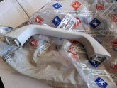 Peugeot citroen berlingo tavan el tutamak 8128N4