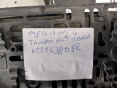 Oto Çıkma Parça / Renault / Megane / Tampon / Tampon Izgarası / Çıkma Parça 