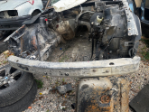 BMW E34 Ön Tampon Demiri Çıkma