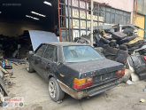 audi 80 B2 orta kasa Hurda Belgeli Yedek Parça çıkma 1980 - 1986