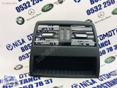 BMW 5 SERİSİ F10 ORTA ARKA HAVLANDIRMA IZGARASI NİKELAJLI SIFIR