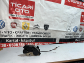 Oto Çıkma Parça / Ford / Transit / Kaporta & Karoser / Kapı Kilidi / Çıkma Parça 
