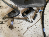 Oto Çıkma Parça / Opel / Corsa / Oto Cam / Kapı Camları / Çıkma Parça 