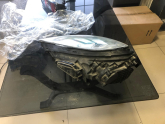Oto Çıkma Parça / Porsche / Cayenne / Far & Stop / Sağ Ön Far / Çıkma Parça 