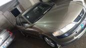 2. El Oto / Opel / Vectra