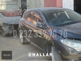Oto Çıkma Parça / Renault / Megane / Kaporta & Karoser / Sağ Arka Kapı / Çıkma Parça 