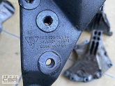 Oto Çıkma Parça / Porsche / 718 / Motor / Takozu & Kulağı / Çıkma Parça 