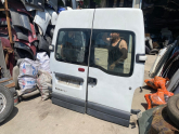 Oto Çıkma Parça / Renault / Master / Arma & Yazı / Bagaj Arması / Çıkma Parça 