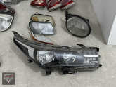 Oto Çıkma Parça / Toyota / Corolla / Far & Stop / Sağ Ön Far / Çıkma Parça 