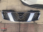 Oto Çıkma Parça / Nissan / Navara / Tampon / Izgara Çıtası / Çıkma Parça 