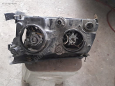 Oto Çıkma Parça / Volkswagen / Passat / Far & Stop / Sağ Ön Far / Çıkma Parça 