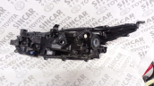 Oto Çıkma Parça / Toyota / Corolla / Far & Stop / Sağ Ön Far / Çıkma Parça 